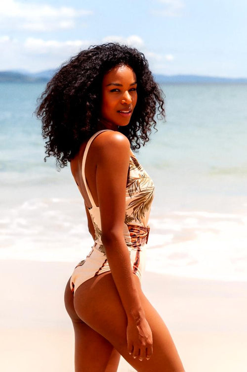 Brazilian Boby One-Piece Swimsuit with Removable Padding and Sash with Ring – Exclusive Beach
